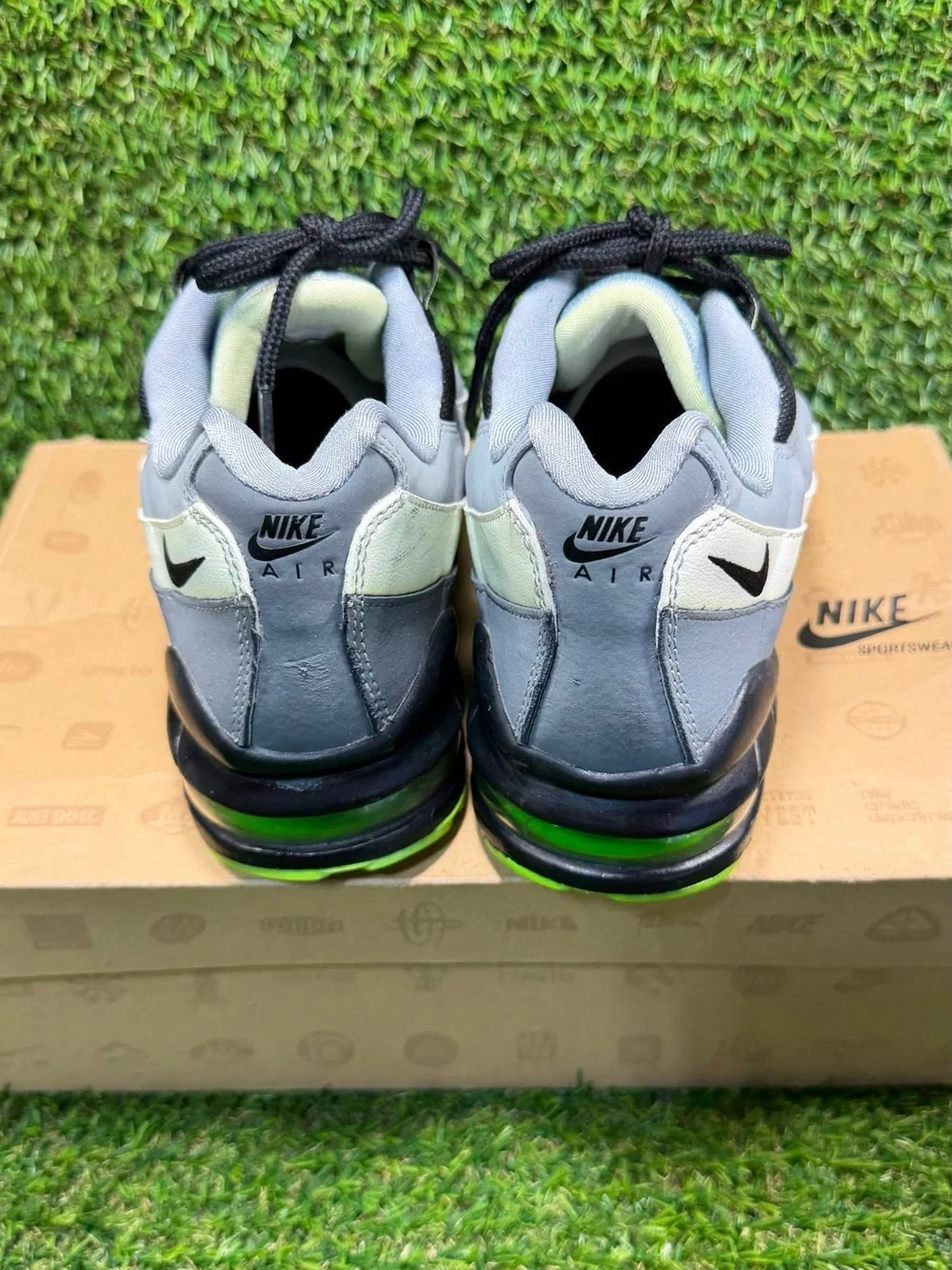 Nike Air Max 95 GS Electric Green Liquid Lime 307565-019 Size 5Y VTG 2010 Box